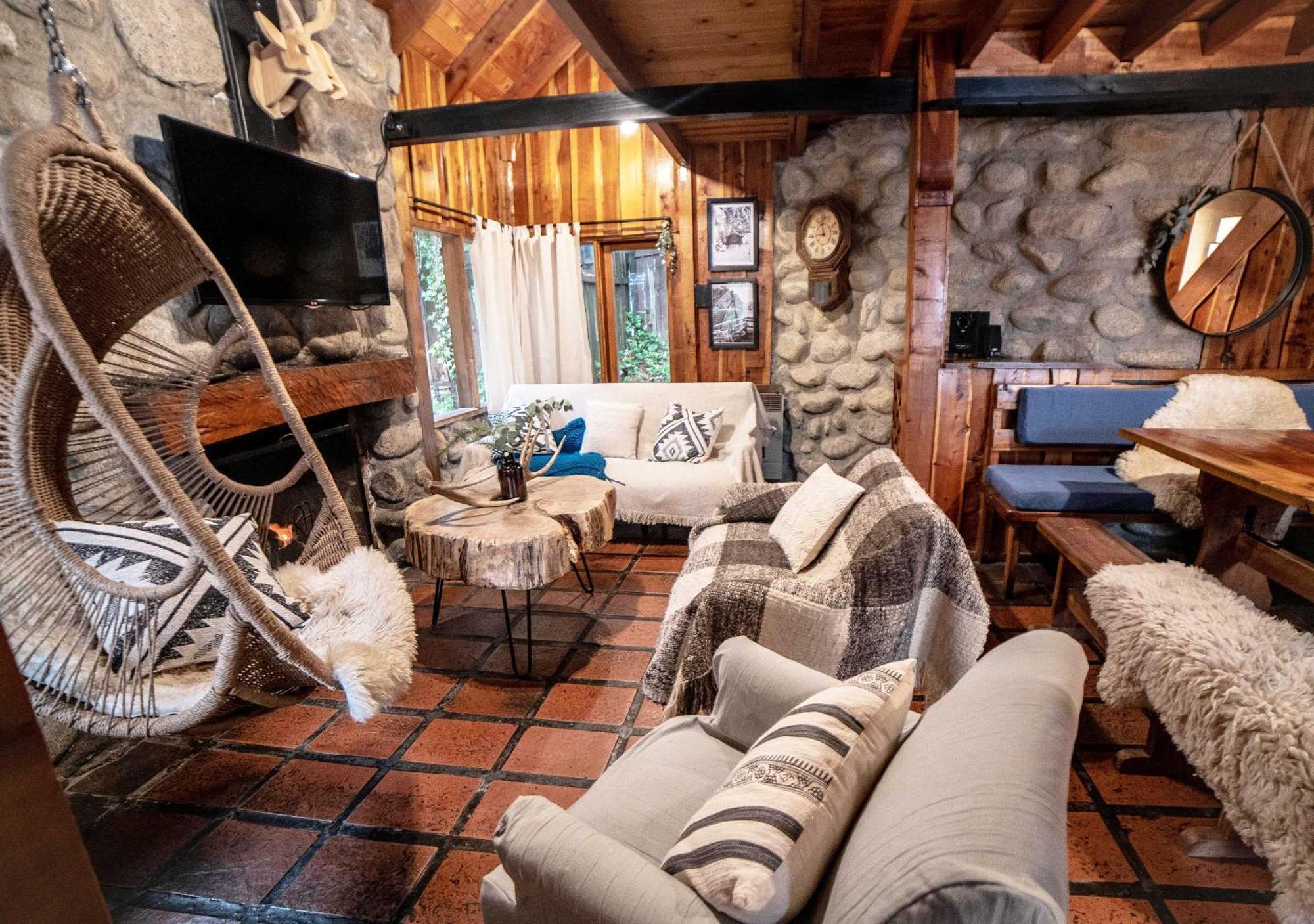 Ruma Andina By Dot Lodge