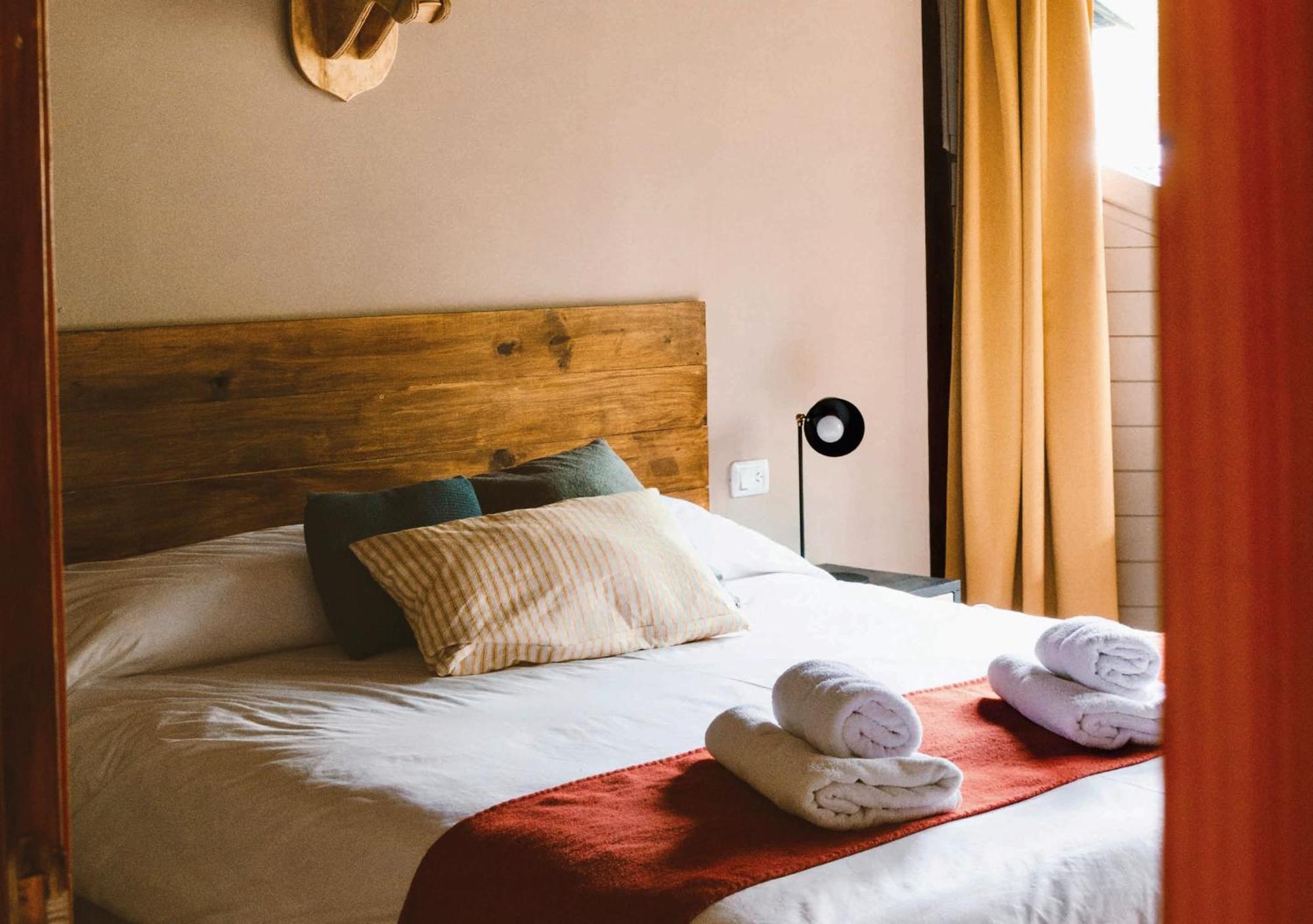 Ruma Andina By Dot Lodge *